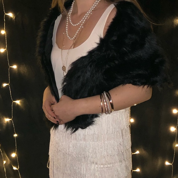 Accessories - Fur stole